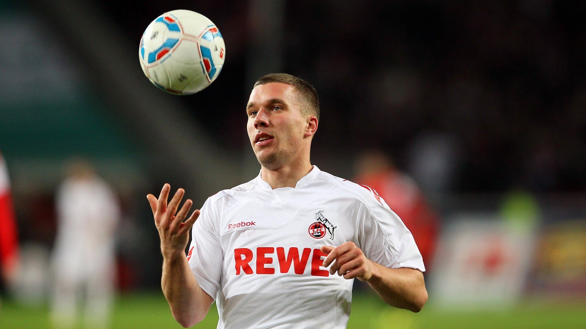 米兰体育官方网站-体育赛事观众满意度提升策略,体育比赛观众