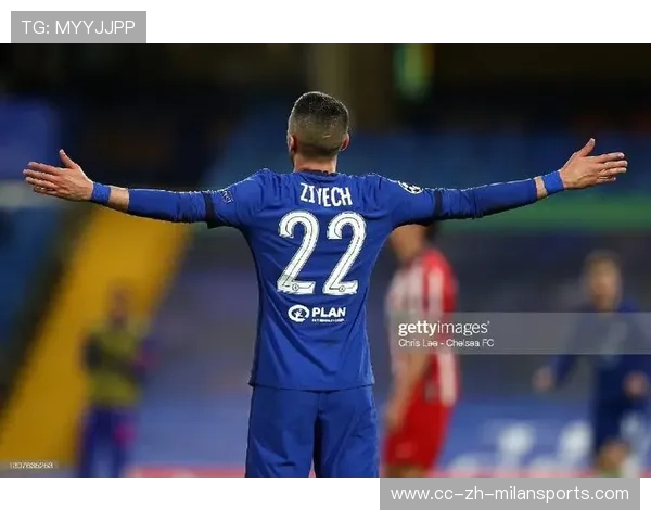 摩洛哥演练高位压迫，齐耶赫边路调度依旧精准